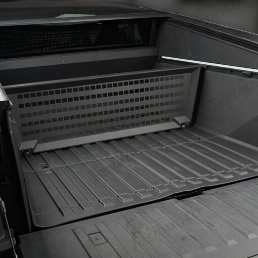 Adjustable Vault Cargo Divider for Cybertruck - Image 9