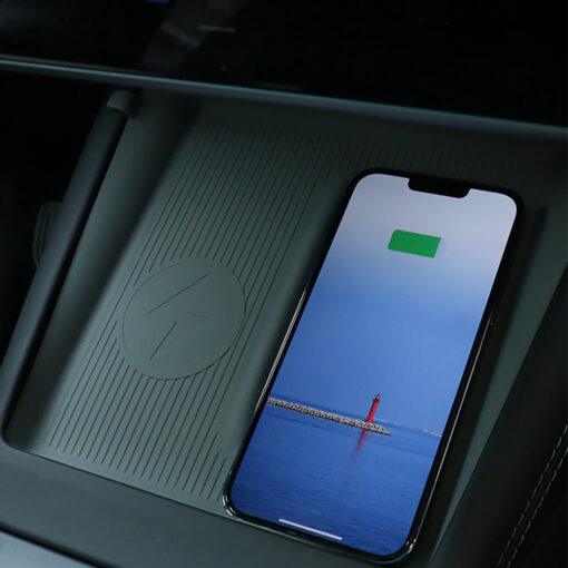Anti-Slip Silicone Wireless Charging Pad for Tesla Model Y Juniper 2025+ - Image 2